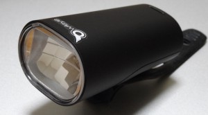 Read more about the article 手前から奥まで明るいUSB充電式LEDヘッドライト「OWLEYE HEADLIGHT HIGH LUX30」