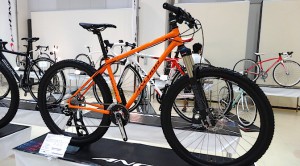 Read more about the article 27.5インチ（650B）にモデルチェンジ！ネオコットクロモリMTB「ANCHOR XNC7」