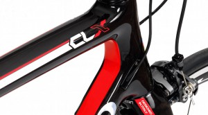 Read more about the article COLNAGOが本国サイトで新型CLXを発表