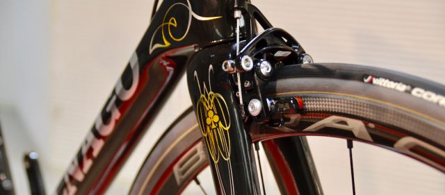 Read more about the article COLNAGO 2018年モデル「V2-R」続報