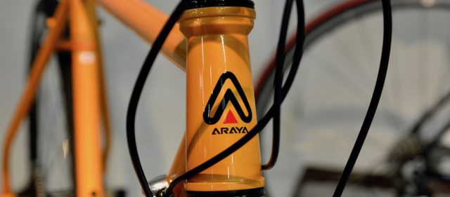 Read more about the article ARAYA 2018年モデル：元祖マルチパーパスがグラベルツーリングバイクに進化した「CXG」