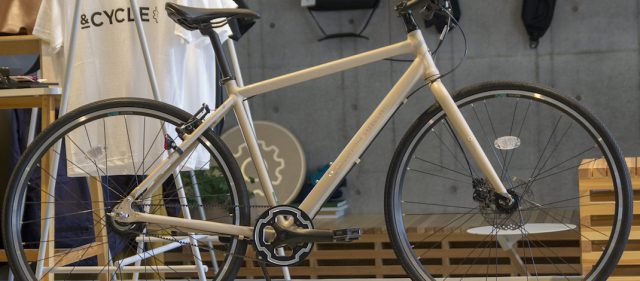 クロスバイクカタログ2013：SPECIALIZED SIRRUS ELITE – CyclingEX CLASSIC