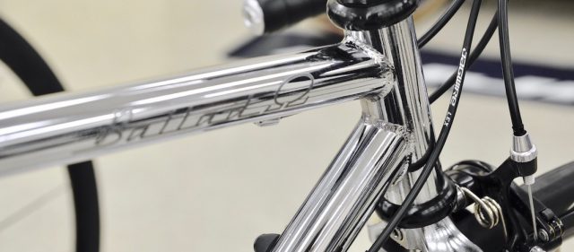 Read more about the article ロードバイクなどの自転車フレーム素材と乗り味の関係