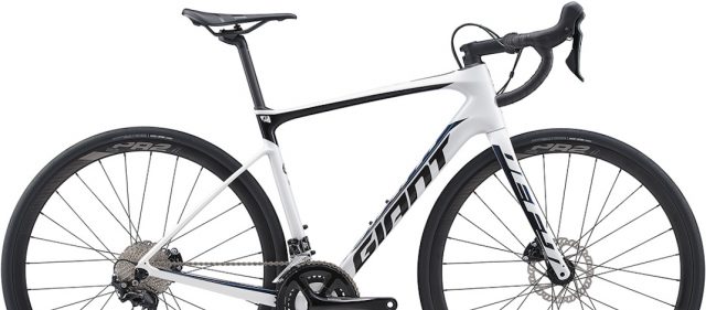 Read more about the article GIANT 2020年モデル：新しい32Cタイヤを装備したエンデュランスロード「DEFY ADVANCED 2」