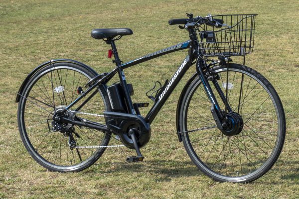 ブリヂストン電動クロスバイク TB2e 2022年制 - 電動アシスト自転車