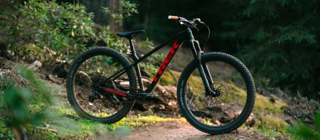 Read more about the article TREK 2022年モデル：29erのトレイルバイクに進化した「Roscoe」