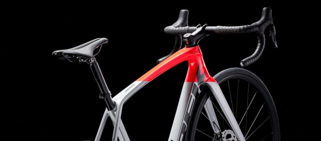 Read more about the article TREK 2023年モデル：新型105 Di2搭載のオールラウンドなレースバイク「Émonda SL 6 Di2」