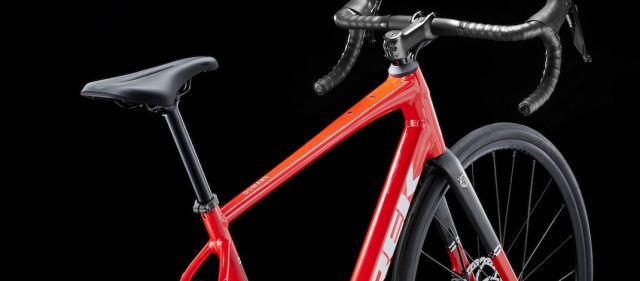 Read more about the article TREK 2024年モデル：アルミロード「Domane AL」がモデルチェンジ